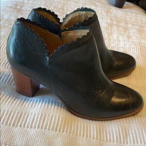 Jack Rogers Black Leather Ankle Boots